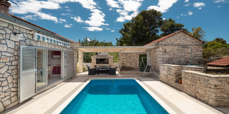 Solar Holday Home Ivona